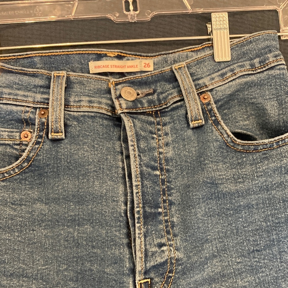 Levi's rib cage straight ankle- Women's High Rise Jeans - Blue